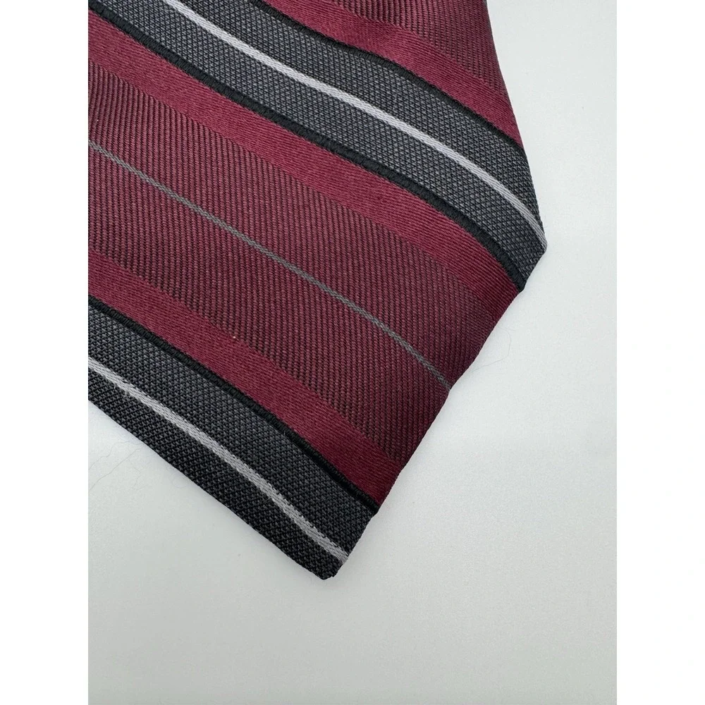 DKNY Mens Tie Red Gray Striped Silk Necktie Classic‎ Diagonal Stripe Designer